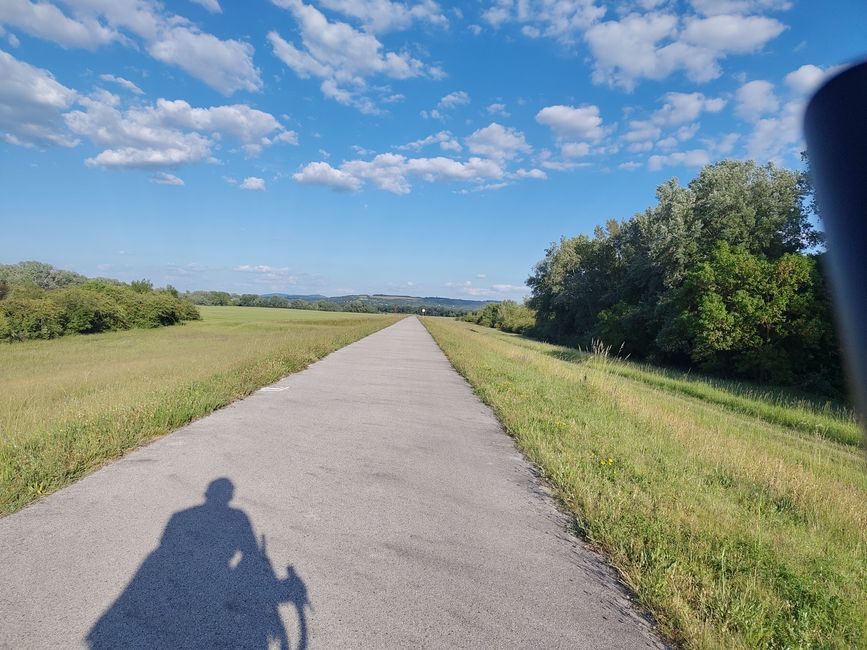 Da tauchen wieder Berge am Horizont auf