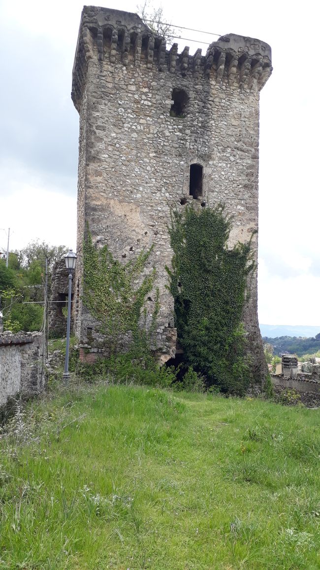 La ruine du château de Cantalice