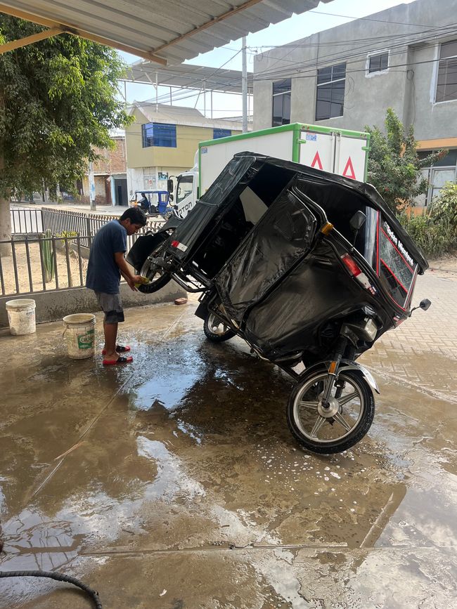 Tuk Tuk-Pflege in Piura