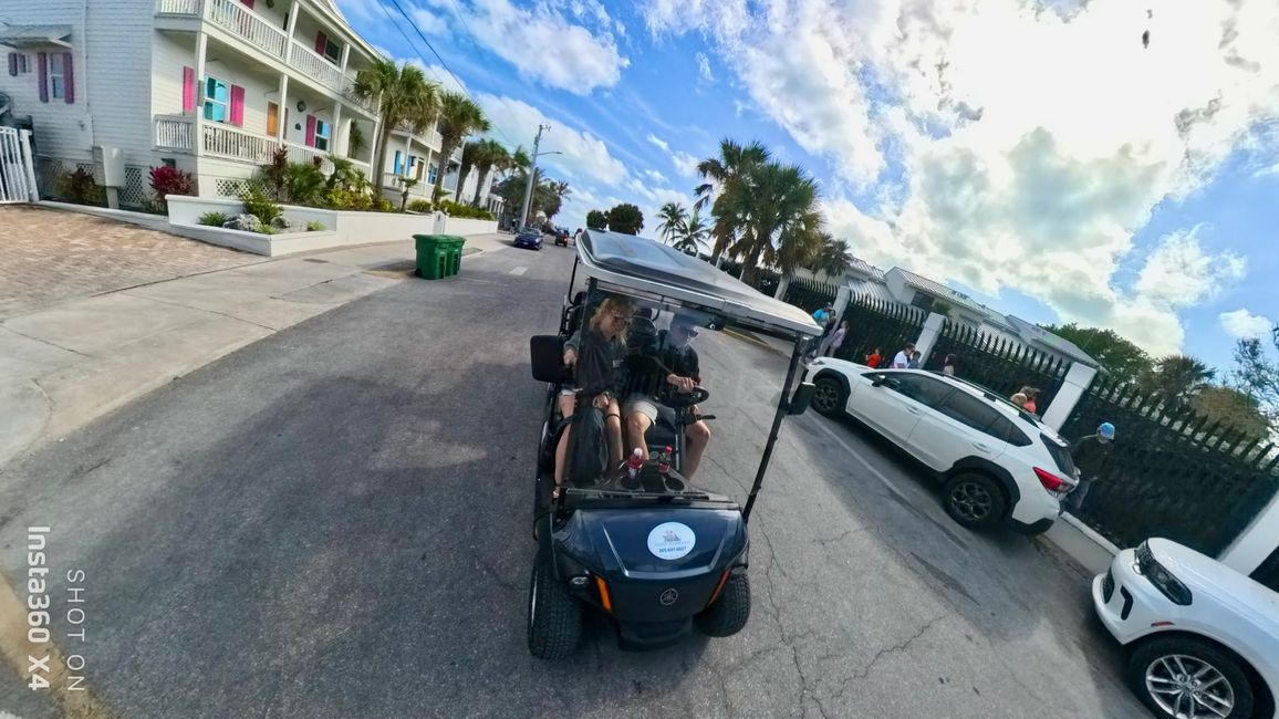Tag 396 - Southernmost point & Duval Street by Golf Cart