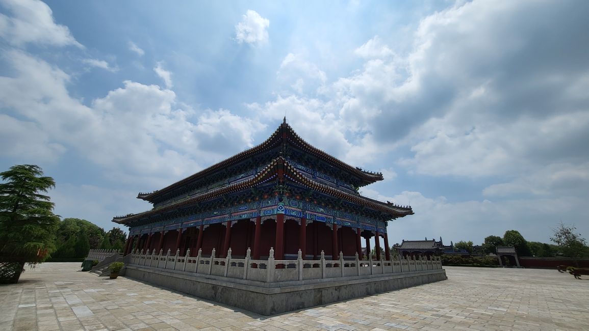 Xunzi Mausoleum