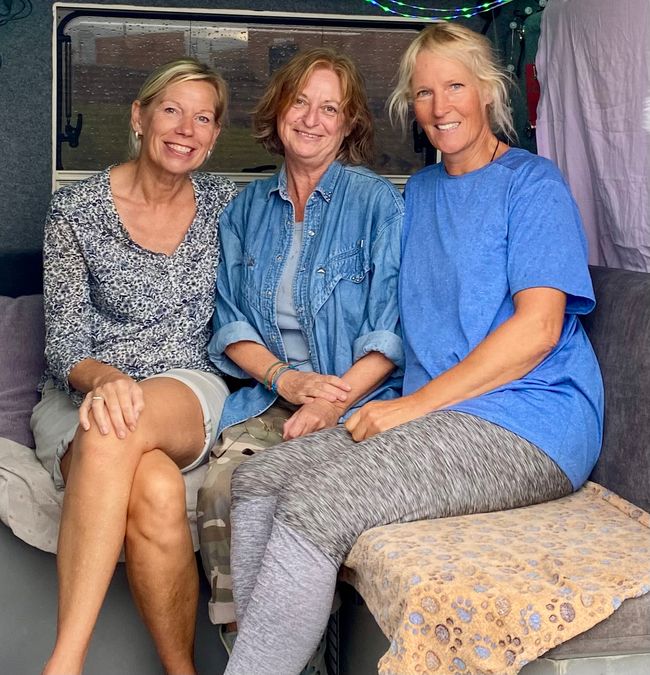 Die drei Damen vom Van - Susi, Barbara und Claudia