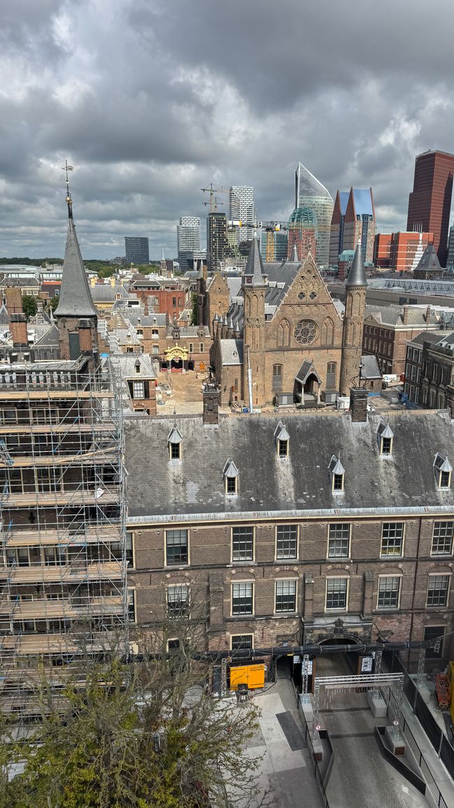 Blick vom Turm in den Innenhof vom Binnenhof