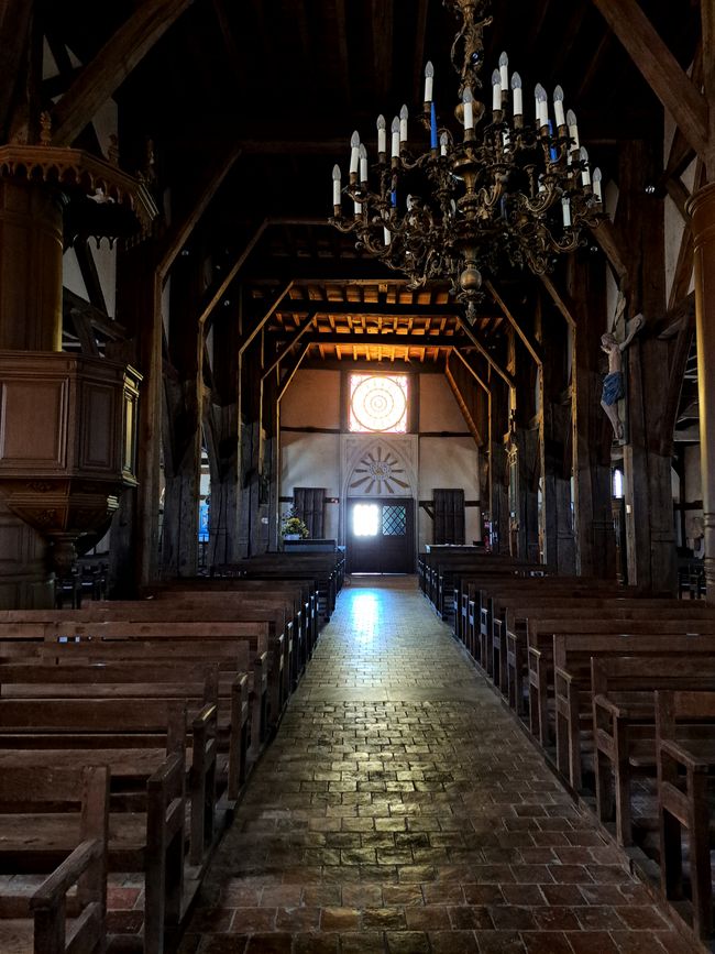 Fachwerkkirche Outines