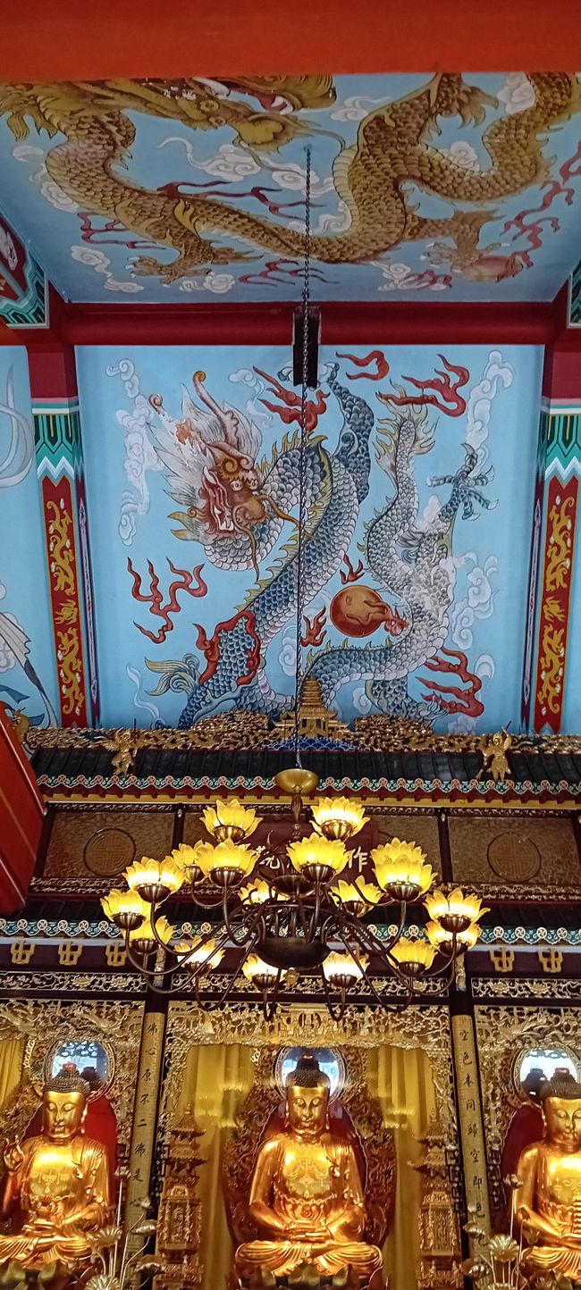 Buddha di Tian Tan