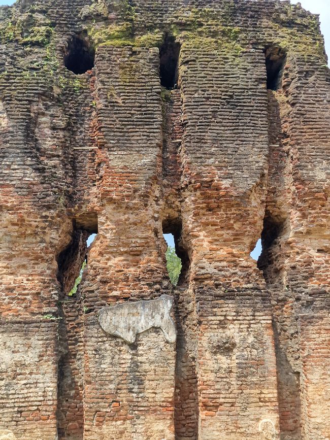 Polonnaruwa - 1000 años de historia y algo aprendido.