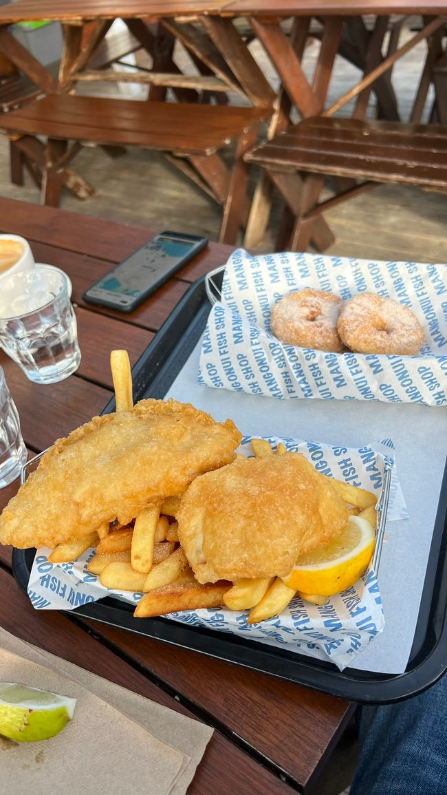 Fish&Chips für Julian, Pinapple Fritters für Franzi