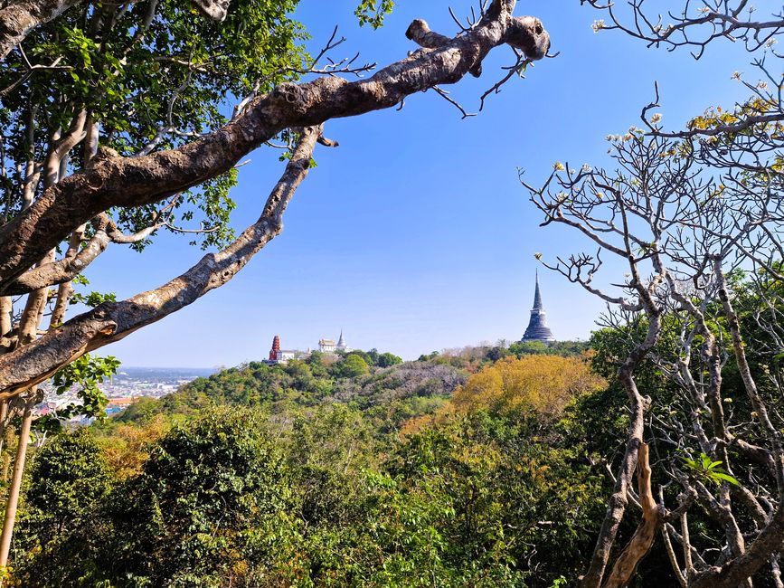 Rey Rama IV, complejo palaciego de Phra Nakhon Khiri