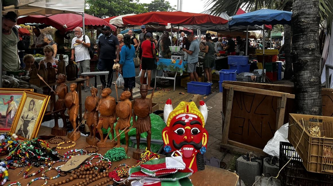 Mercado de los sábados de Saint-Pierre