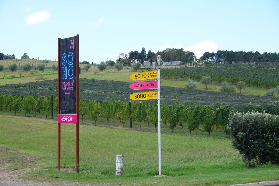 Weingut neben Weingut