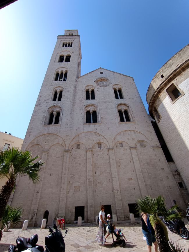 Stradine con negozi