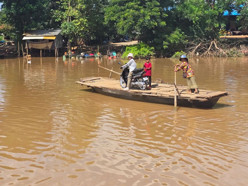 Von Siem Reap über den Tonle-Sap-See nach Battambang
