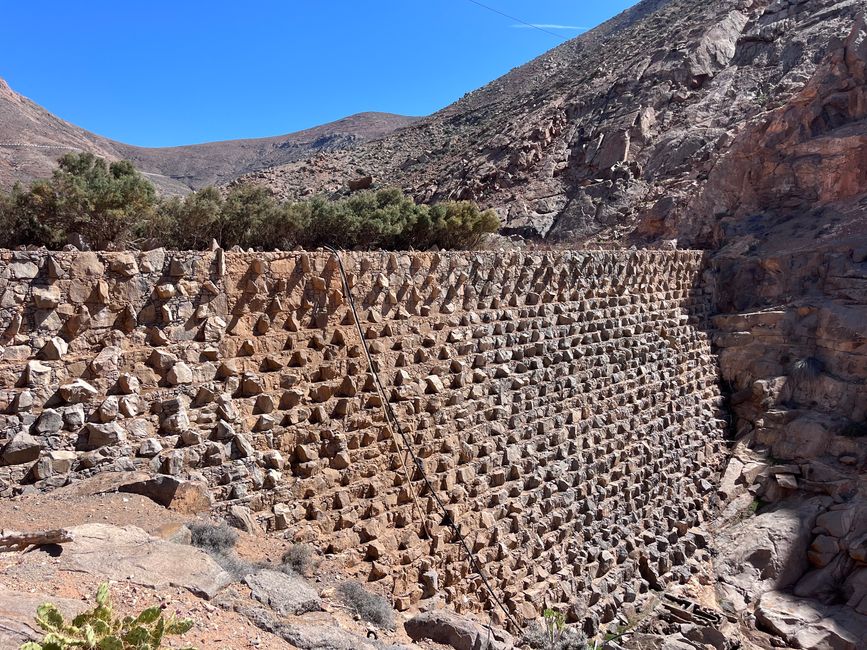 The Pena Dam - the destination is almost reached!