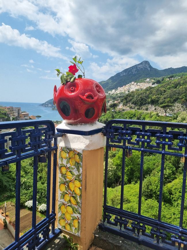 Italien im Frühling
Teil 6.1 Amalfiküste - Vietri Sul Mare
