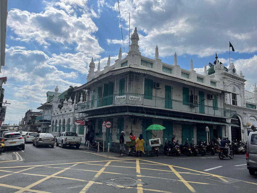 Entrance to Central Market