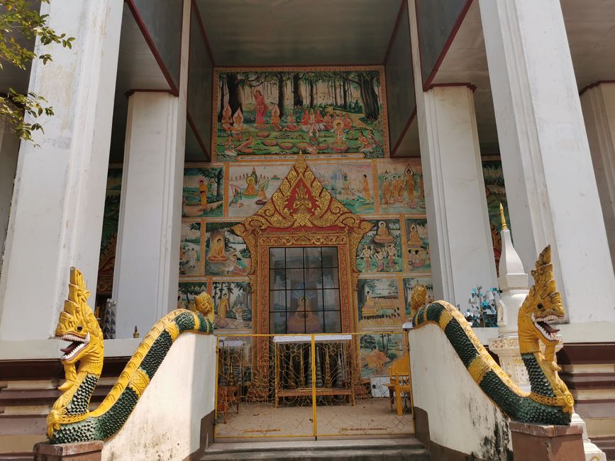 Vientiane - 1.5 days on a temple and museum tour