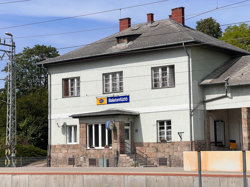 09 nach Balatonfüzfö