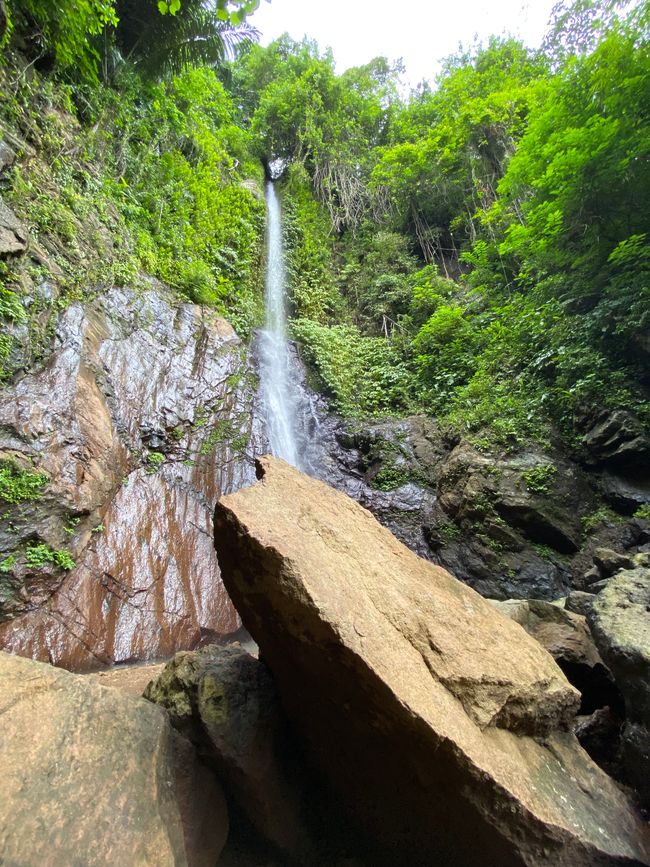 Wasserfall (Jagasatru Waterfall)