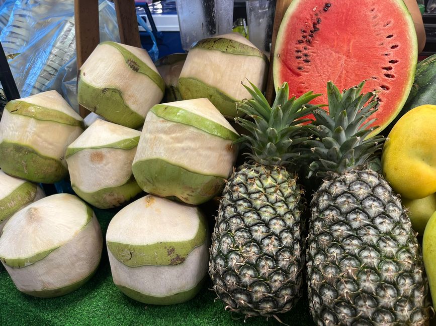Mercato sulla Rue Hengboun