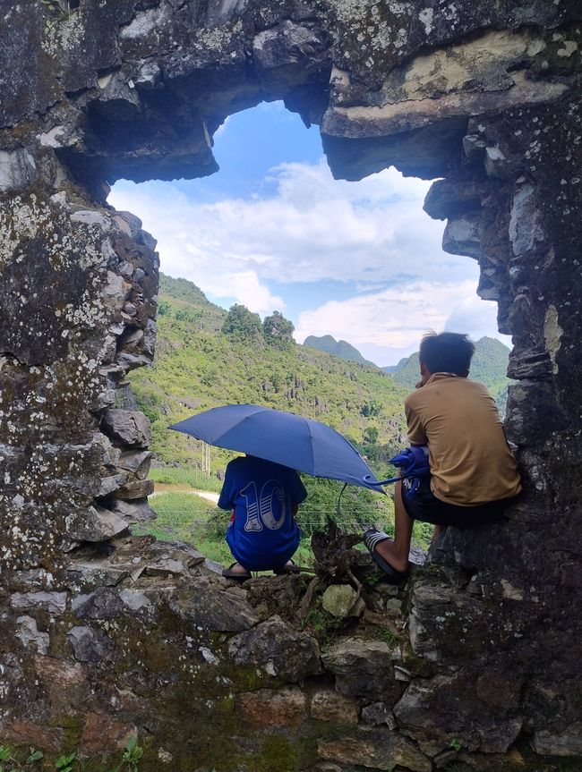 Children in the ruins of a French fort 