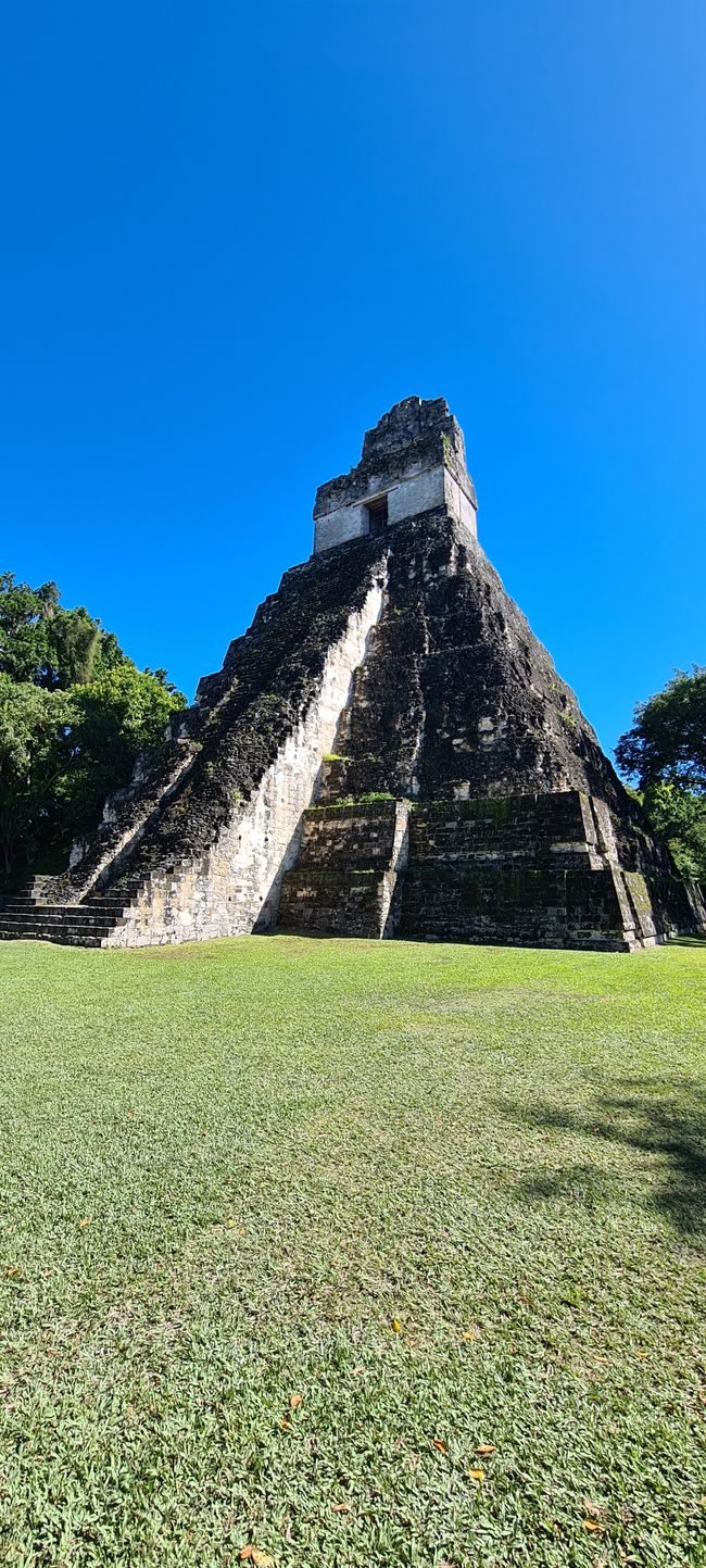 Zu Besuch in Mittelamerika (Teil 2)
Semuc Champey und Tikal