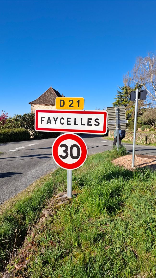 Von Figeac nach Cajarc, 32 km, wir sind verrückt! 😂