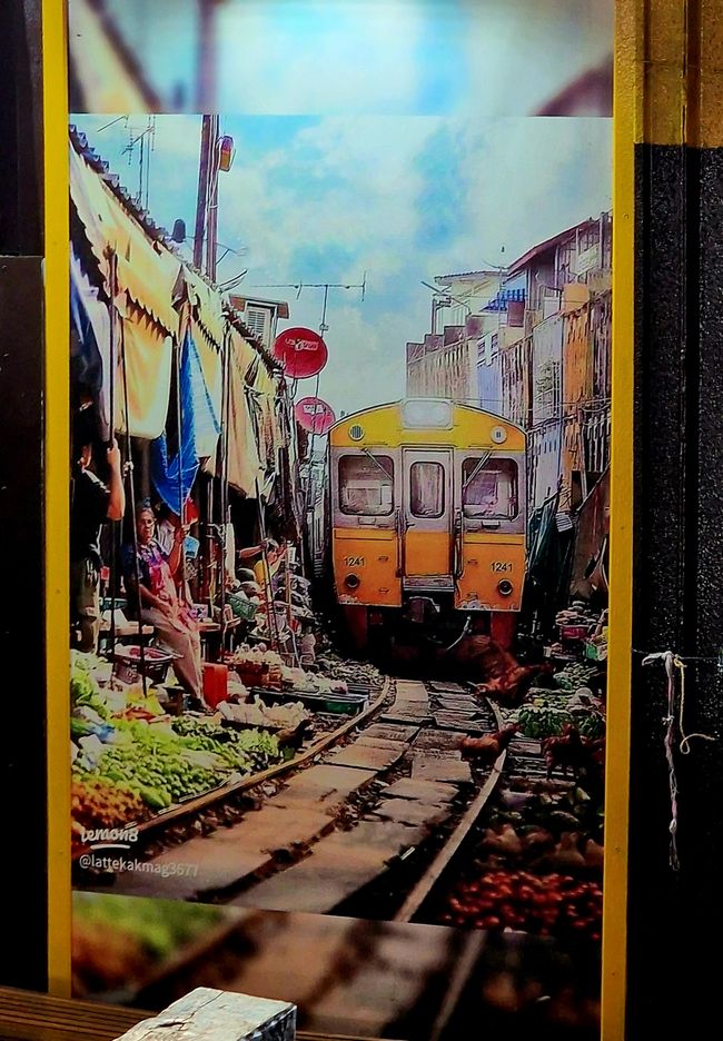 Tuut, tuut, klappt die Läden ein, der Zug kommt 🚂 ...