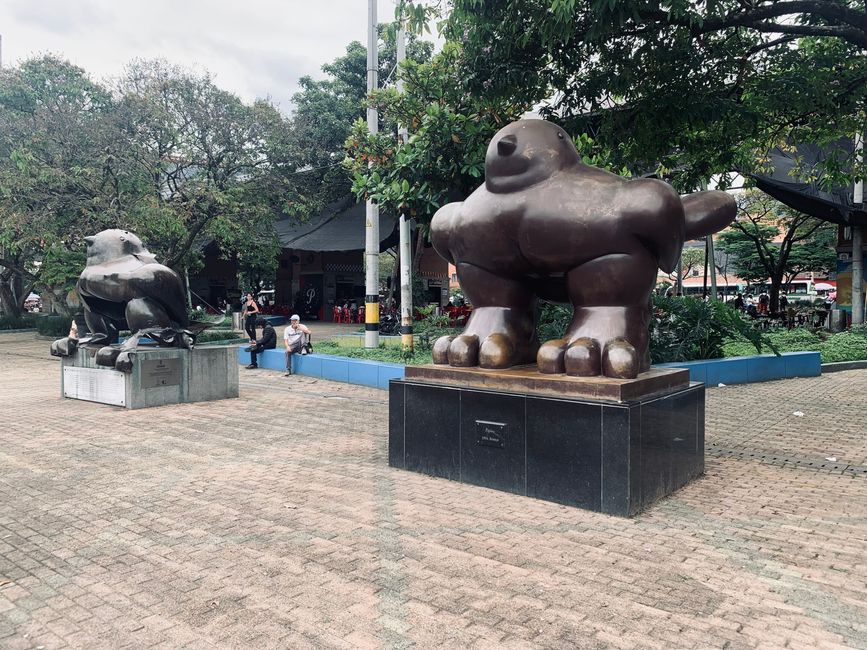Skulpturen von Fernando Botero 🐦