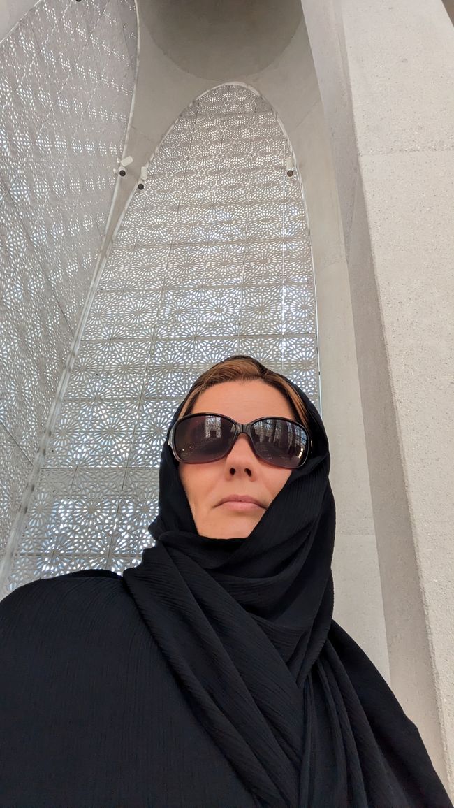 Verhüllt in der Moschee