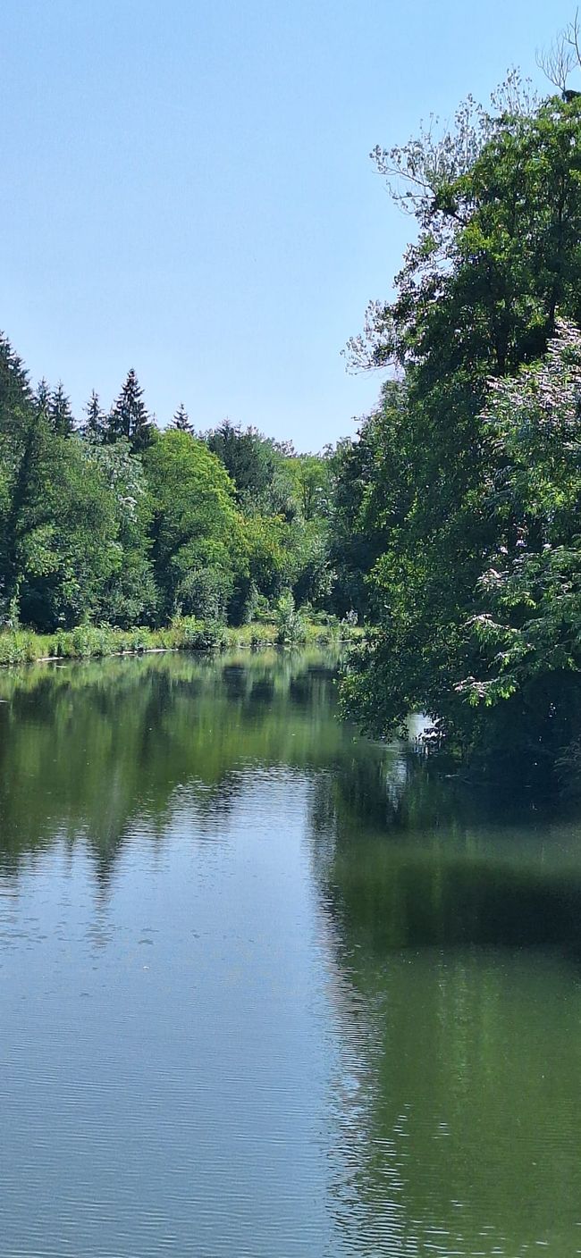 le canal à la Porte de Bourgogne