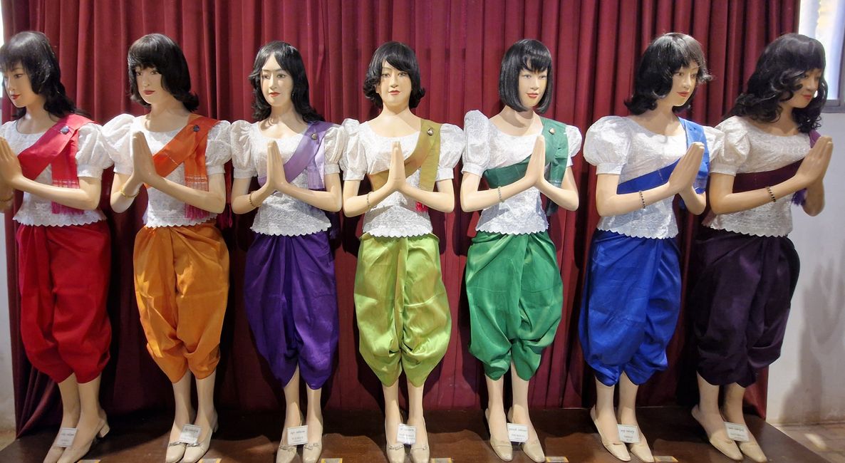 Gleiche Kleidung, aber für jeden Tag eine andere Farbe