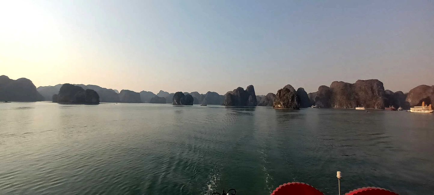 2025-01-11 Cat Ba, Vietnam