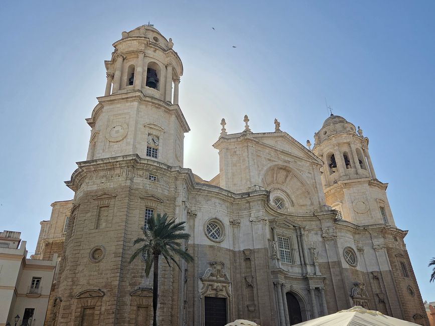 Cádiz entdecken: Wo Altstadtcharme auf sonnige Ufer trifft