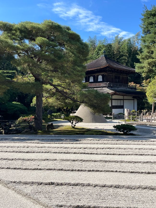 3. Kapitel: Ginkaku-ji, Seife, ein altes Onsen und eine Dame mit Gebiss, oder: Alles aus Sand gebaut