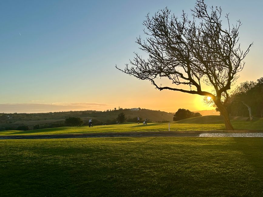 Ein perfekter Tag im Boavista Golf in Lagos