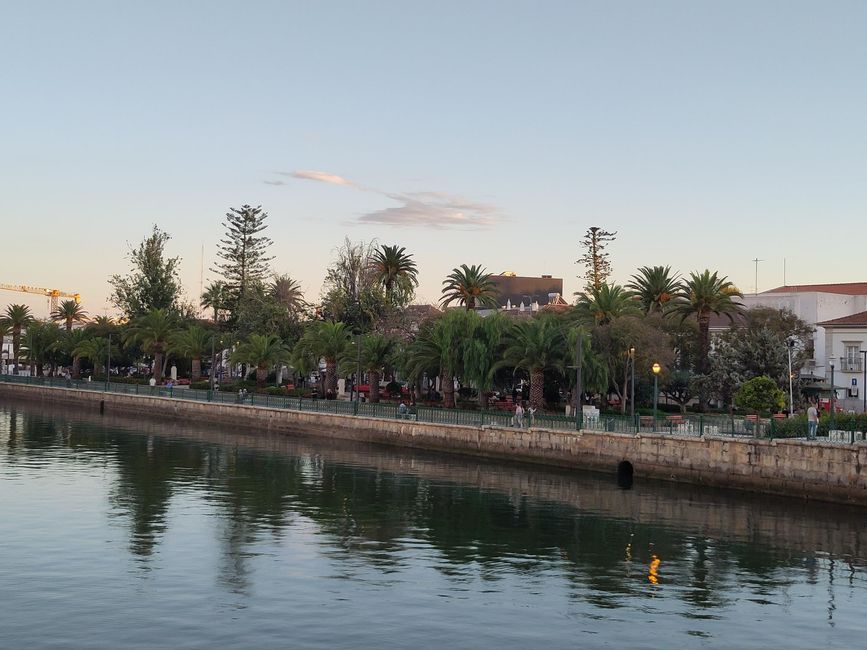 Tavira und der Cemitério de Âncoras
