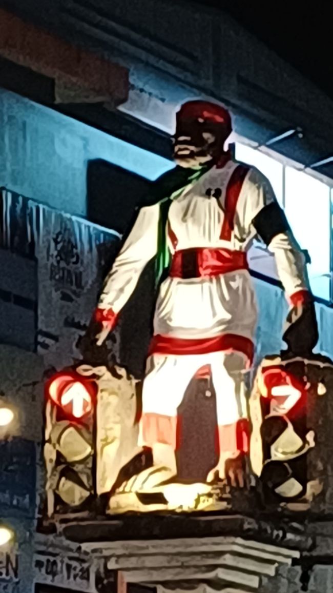 Parte 6: DESPEDIDA DEL SCOOTER, MURCIÉLAGOS (NO), CULTURA DEL PENE & NAVIDAD EN LA PLAYA