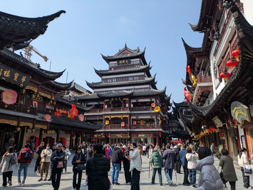 Scalo a Shanghai