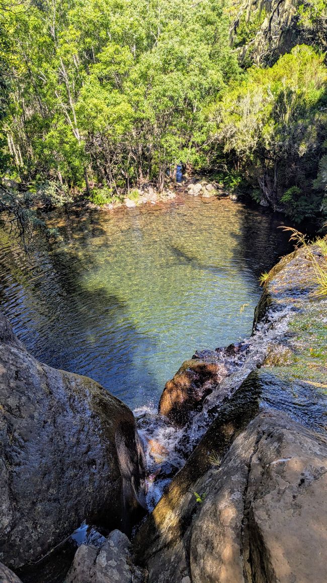 Der untere Wasserfall und das große Becken