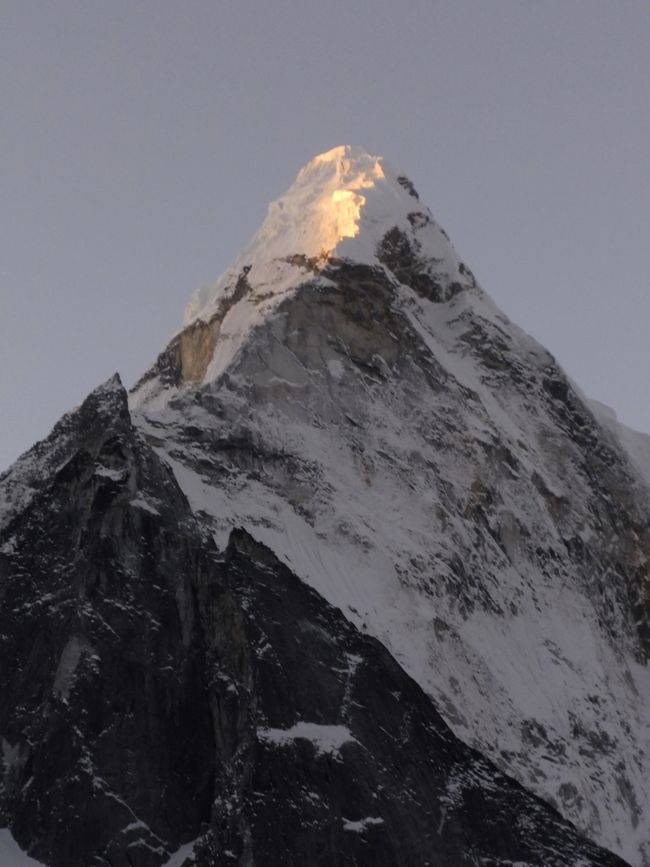 Der Ama Dablam am Morgen 