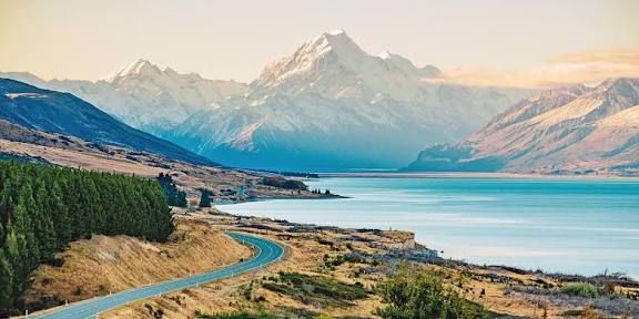 Aoraki / Mount Cook è la montagna più alta della Nuova Zelanda 🏔️⛰️
