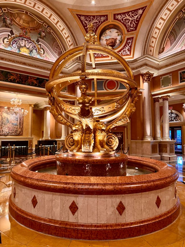The Venetian - Front Desk
