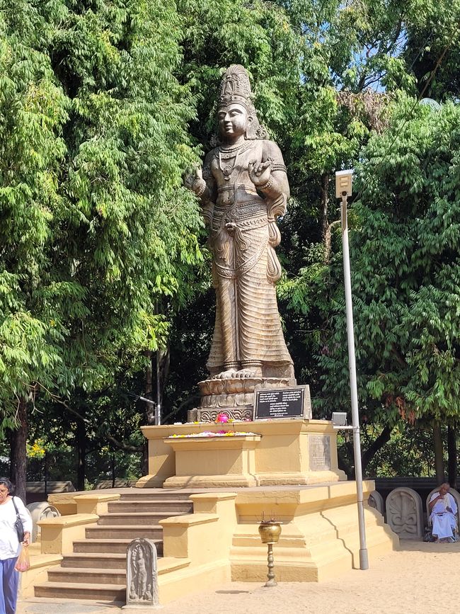 Tag 124 und 125 von 175: Kreuzfahrt rund um die Welt - Colombo/Sri Lanka und Seetag