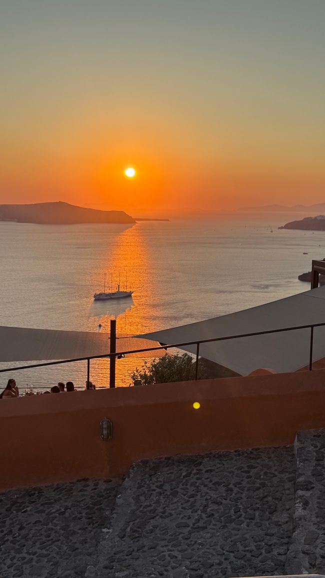 📍Fira, Santorini
