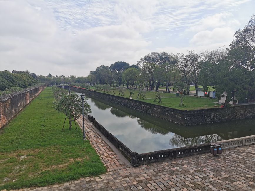Recorrido por la antigua ciudad imperial de Hue