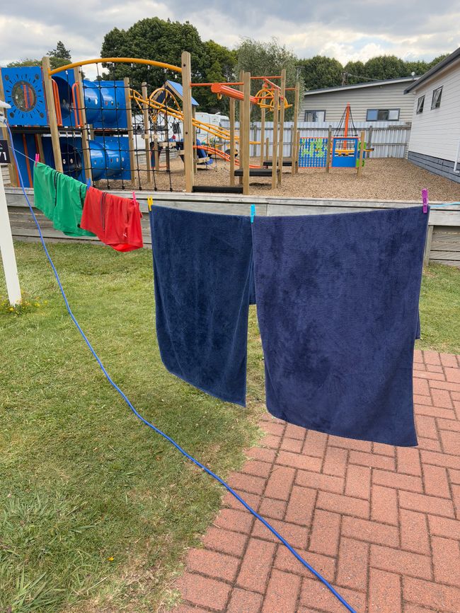 Smell of sulfur, hot springs, and water from above...