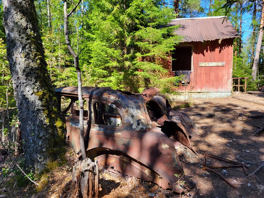 Cimetière automobile “Kyrkö mosse”