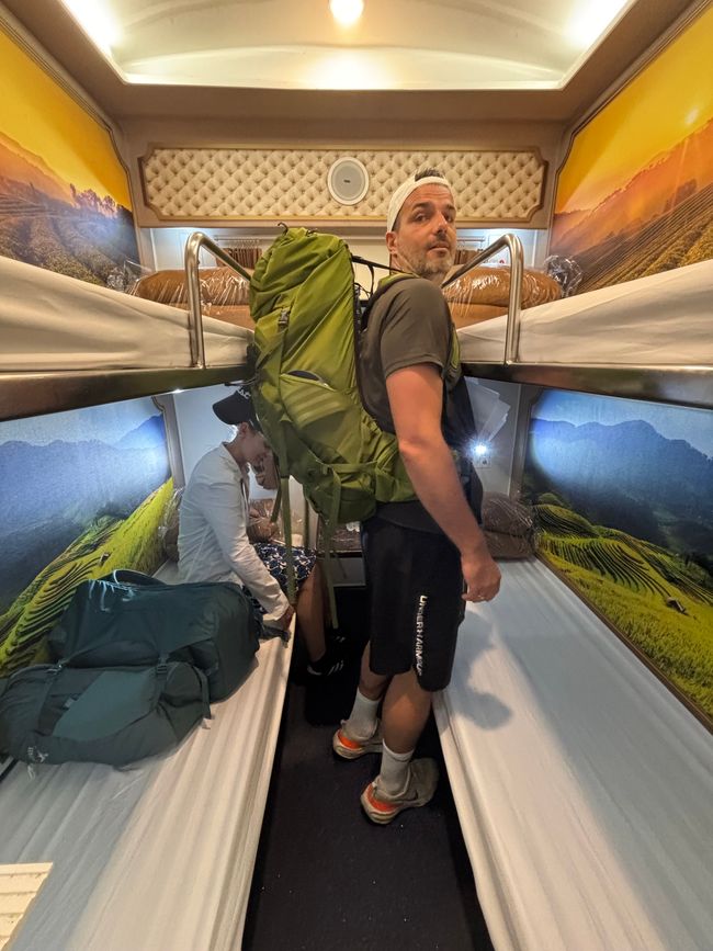 Experiencia en el tren nocturno y Hué