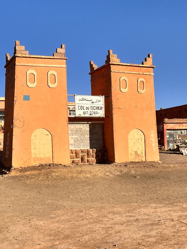 The 2,260 m high road pass Col Du Tichka