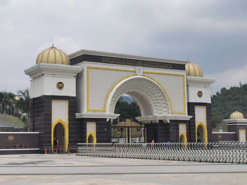 ... Palais national ... 
